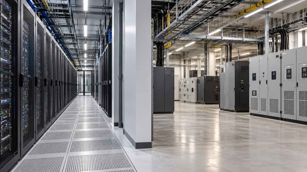 Data Center UPS Battery for AI Workloads: Power, Runtime and System Design